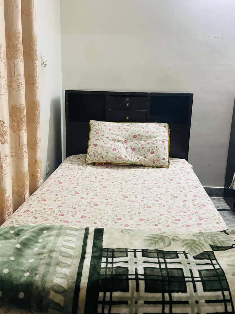 Local,used,solid wood 3
