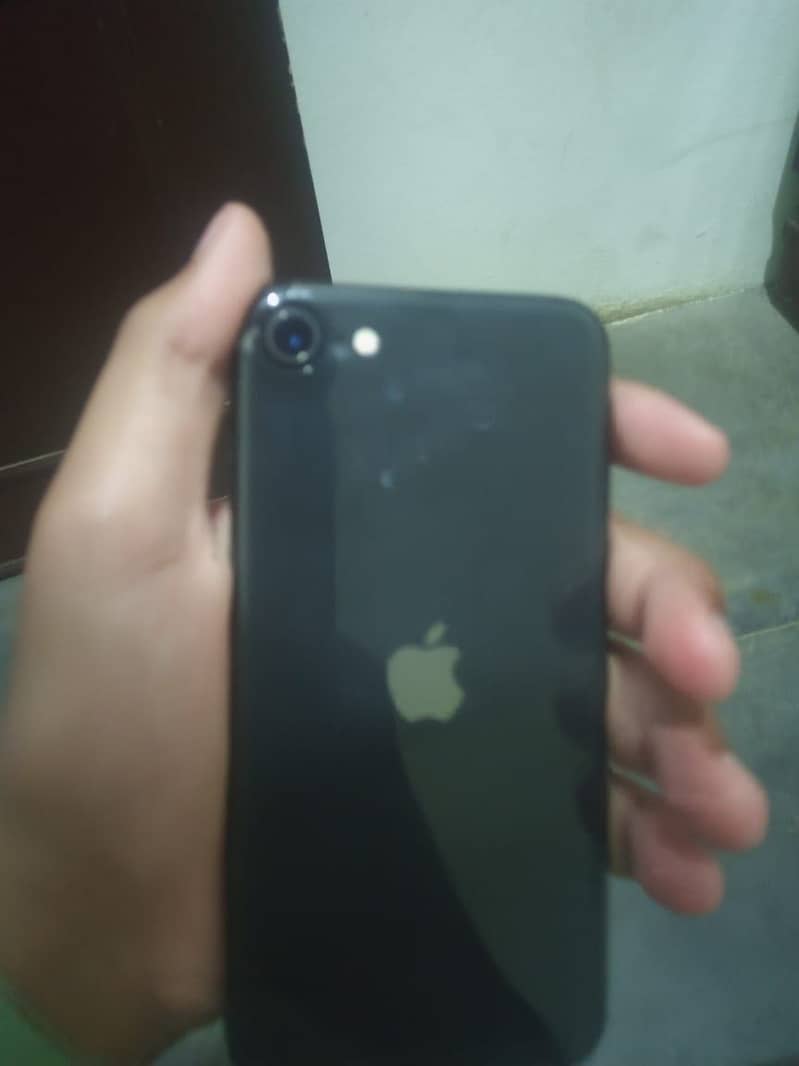Apple iPhone SE 2
