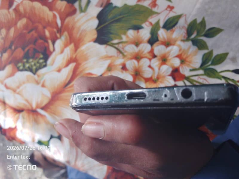 Tecno CAMON 30 2