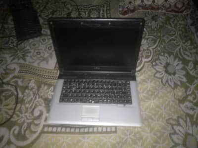 Fujitsu lite book s series 4gb Ram 128 GB SSd intel core i3