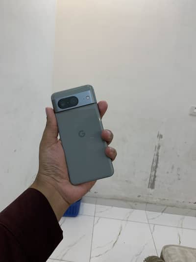 Google Pixel 8