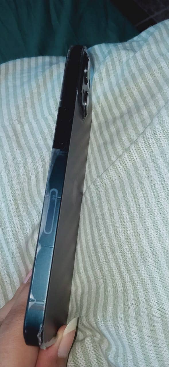 Iphone 13 3