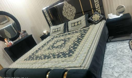 brand new bed set for urgent sale