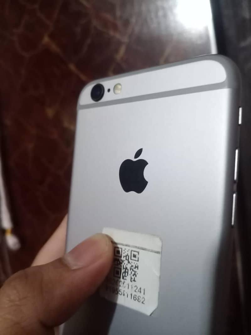 Apple iPhone 6S 0