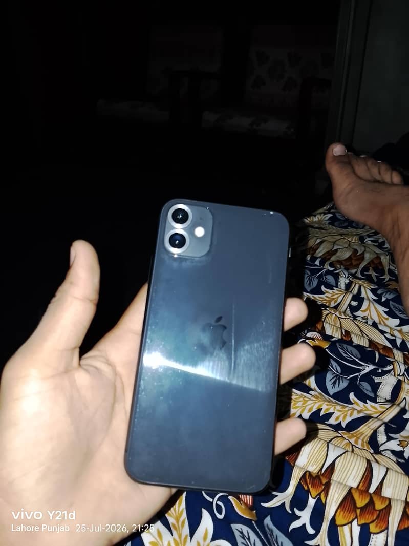 Apple iPhone 11 5