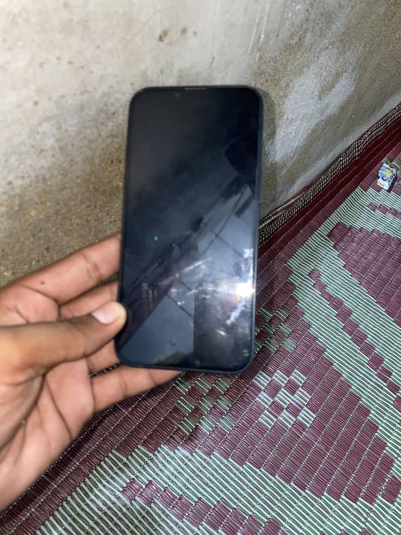Iphone 13 3