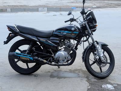 Yamaha YB125z-DX