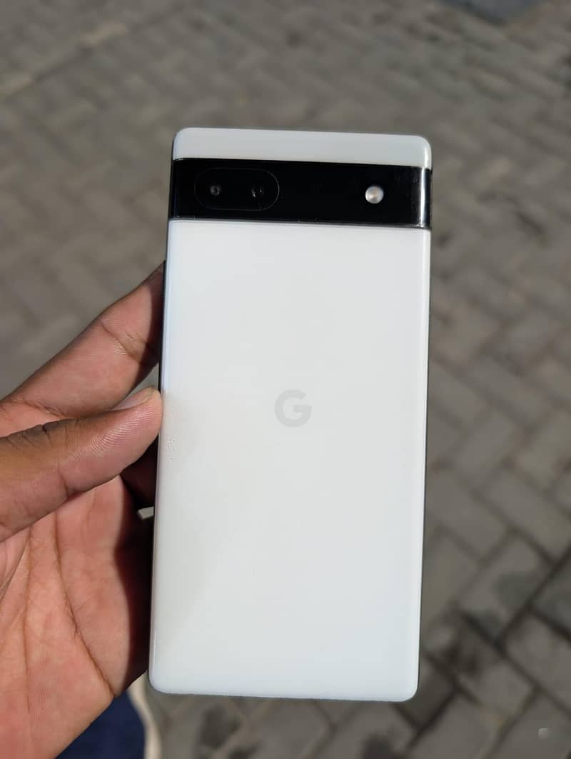 Google Pixel 6a 1