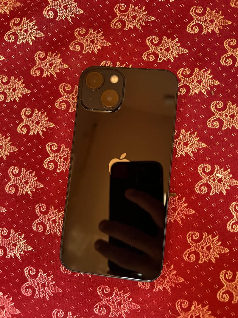 Apple iPhone 13 1