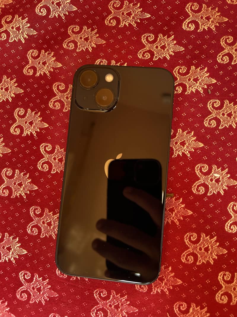 Apple iPhone 13 2