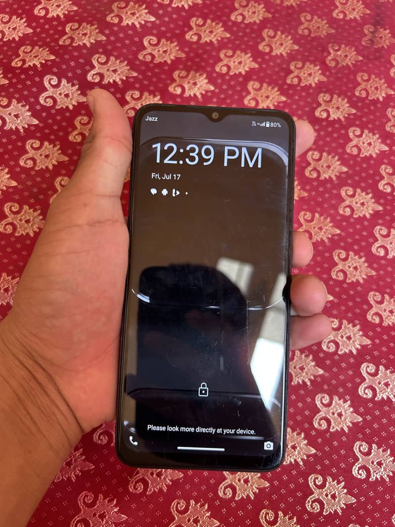 Apple iPhone 13 14