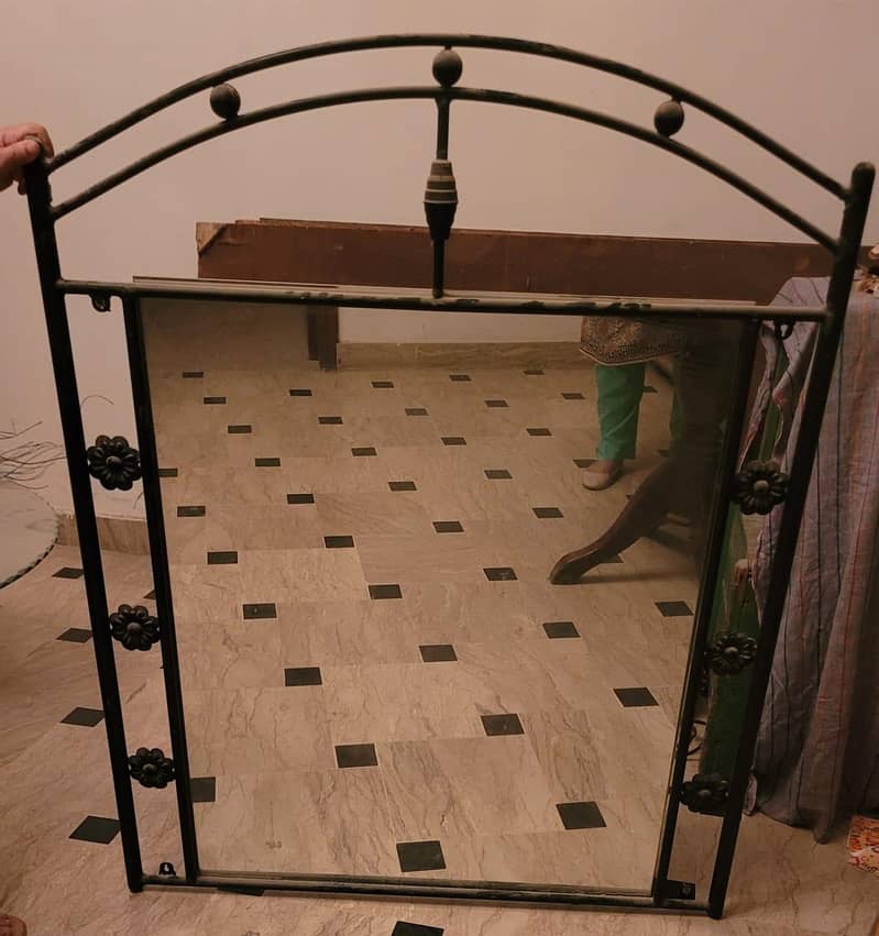Iron bed set 4