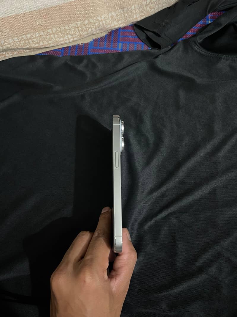 Apple iPhone 14 Pro 5