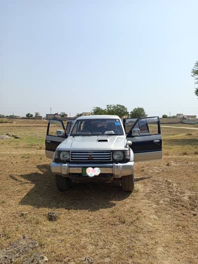 Mitsubishi Pajero 1994