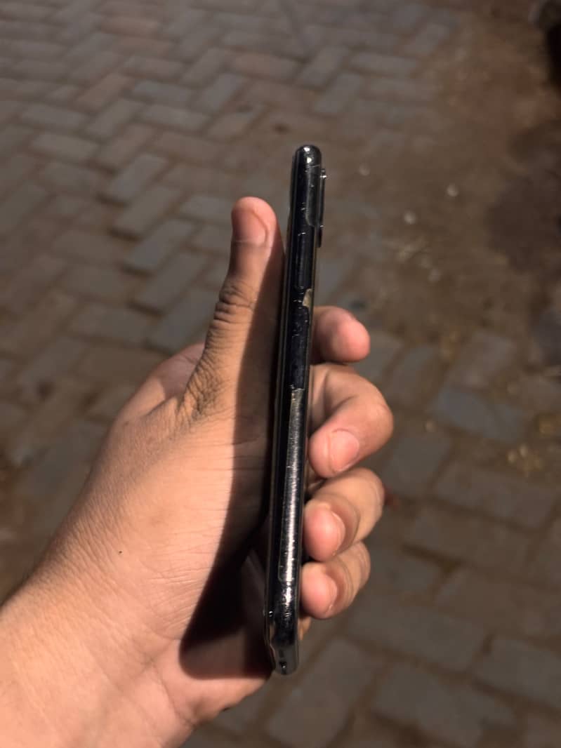 Apple iPhone X 1