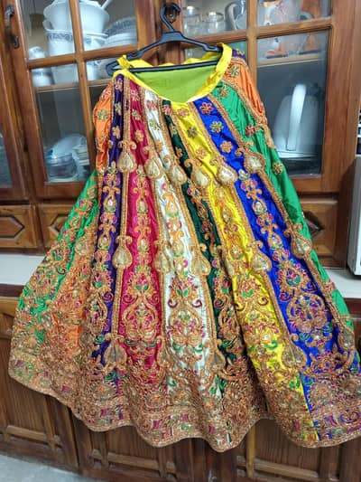 Mehndi wear (Lehnga)