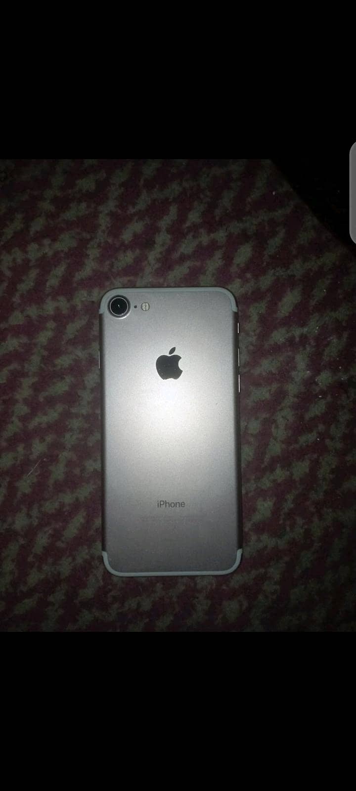 Apple iPhone 7 1