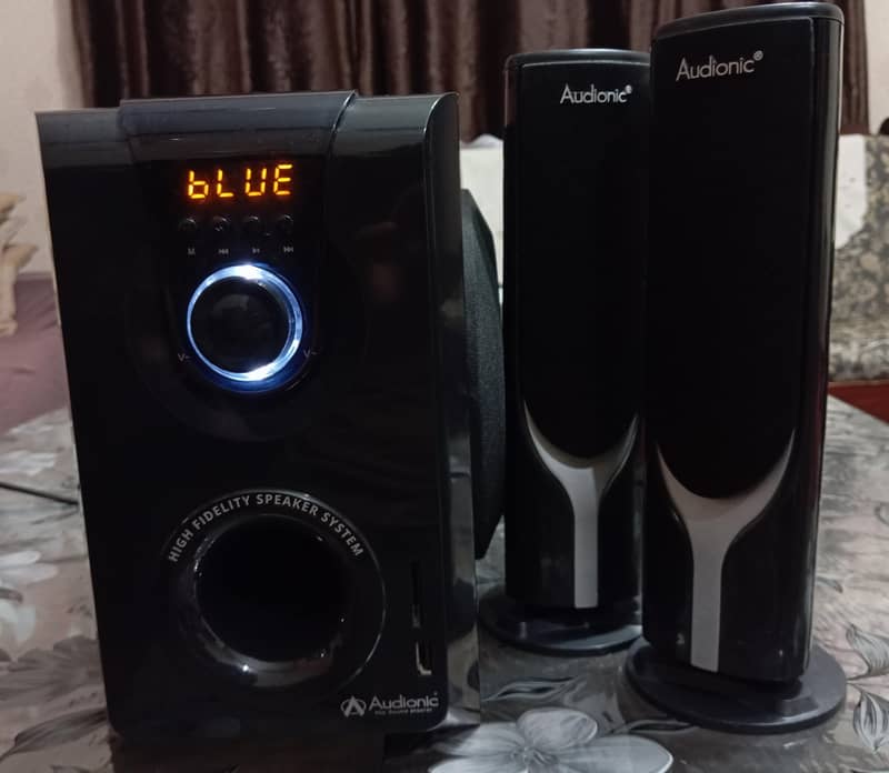 Audionic AD-7000 Sepeaers 1