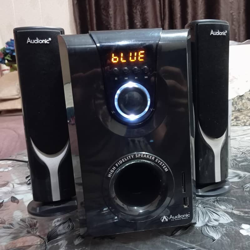 Audionic AD-7000 Sepeaers 3