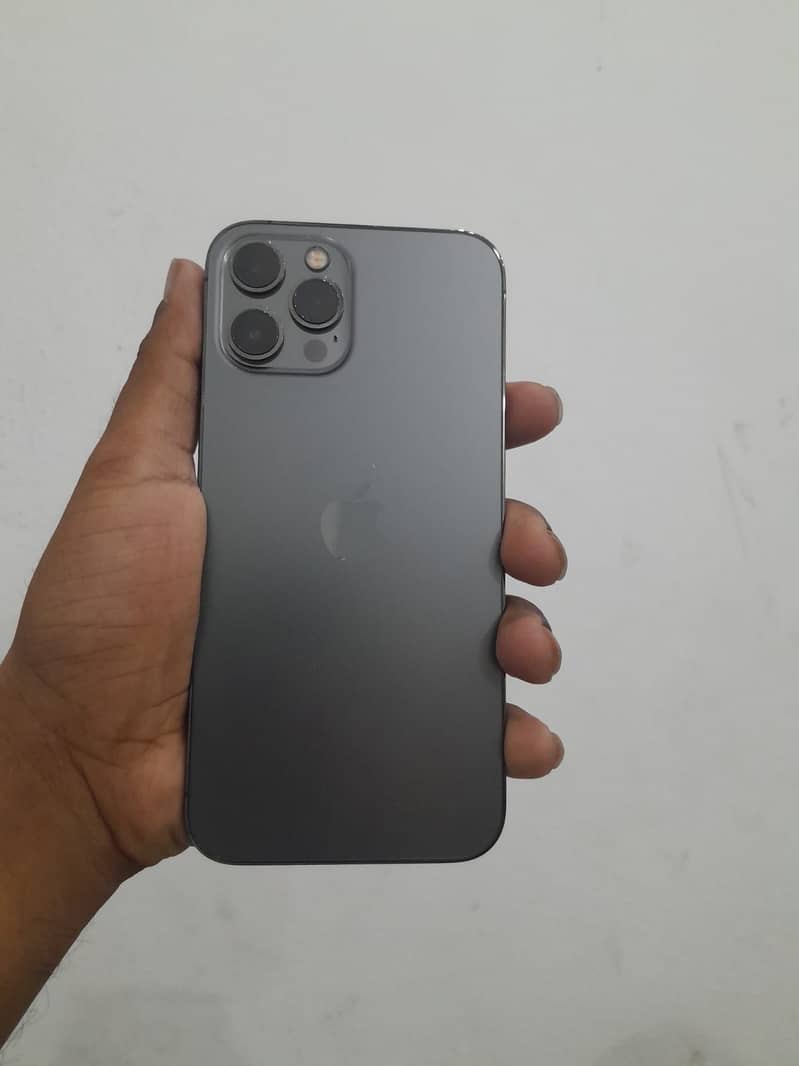 iPhone 12 pro max 0