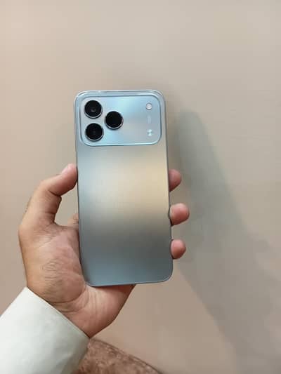Tecno Spark 50