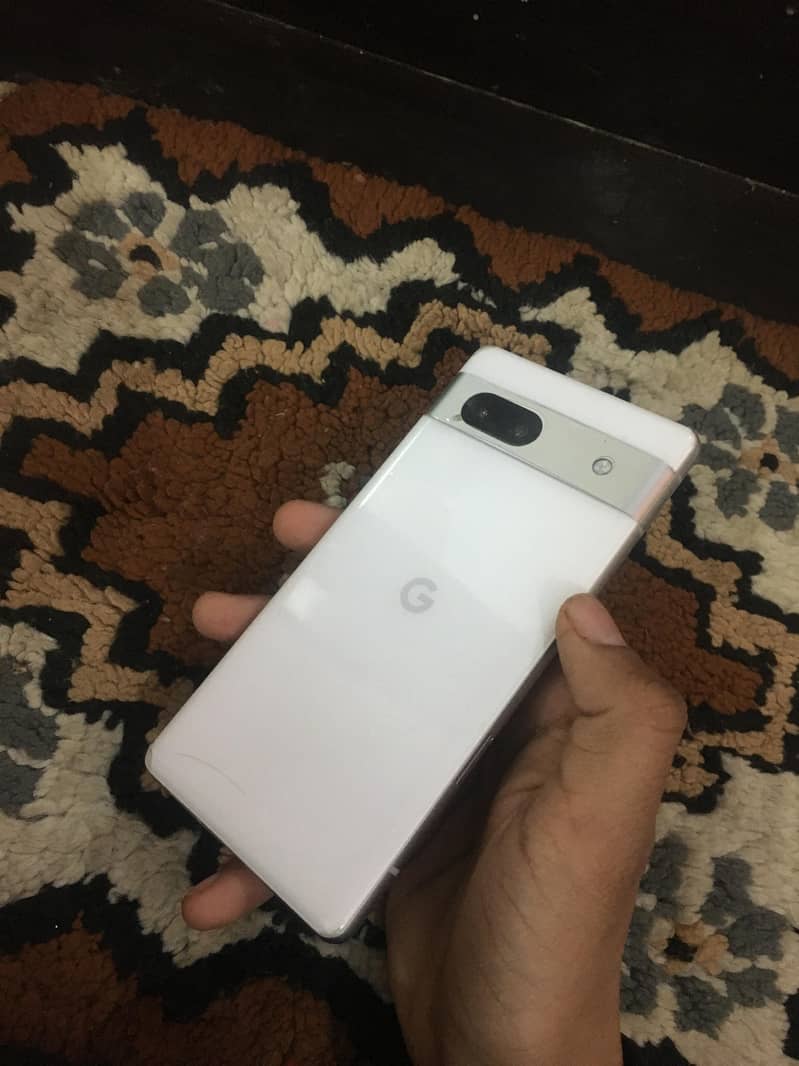 Google Pixel 7a 2