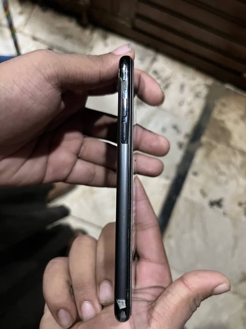 Apple iPhone X 2