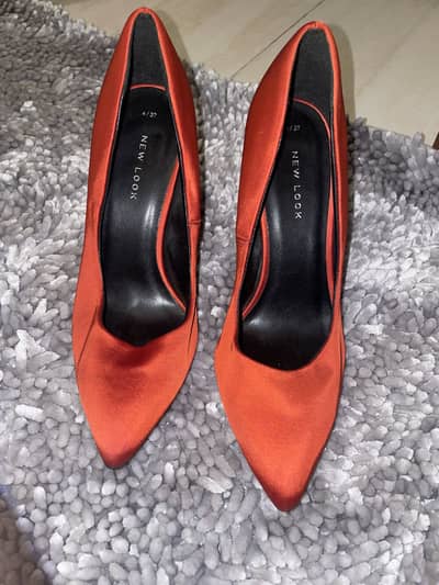 New Look Women's Closed Toe Heels