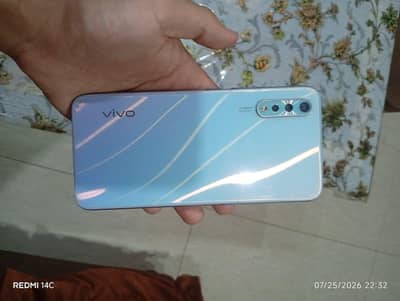 Vivo S1