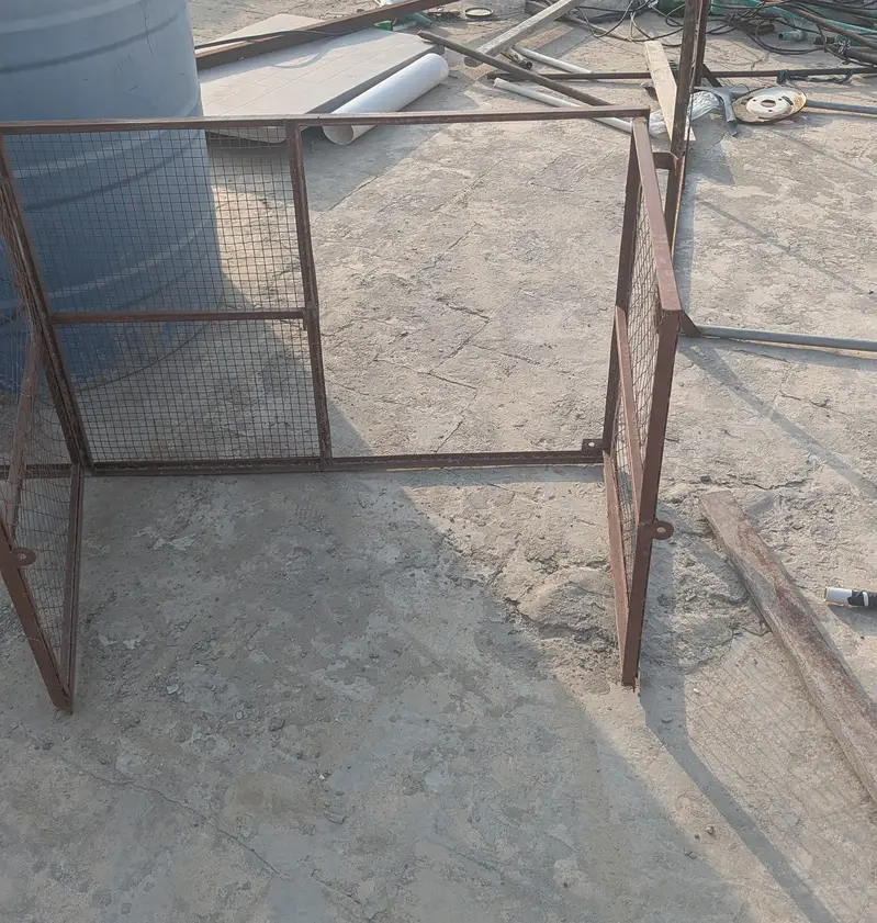 Hen's Frame | ہنز فریم — photo 3