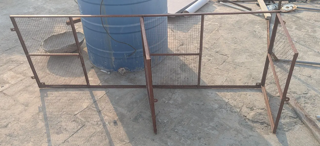 Hen's Frame | ہنز فریم — photo 4