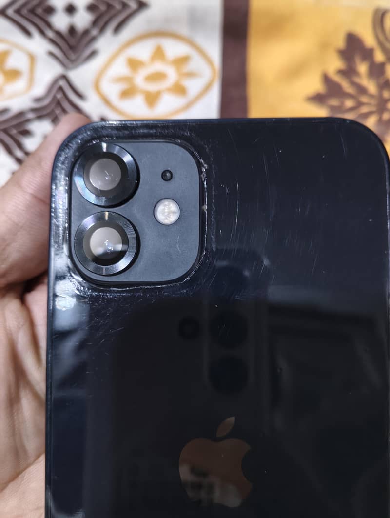 Apple iPhone 12 1