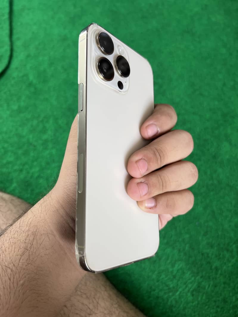 Iphone 14 pro max 2