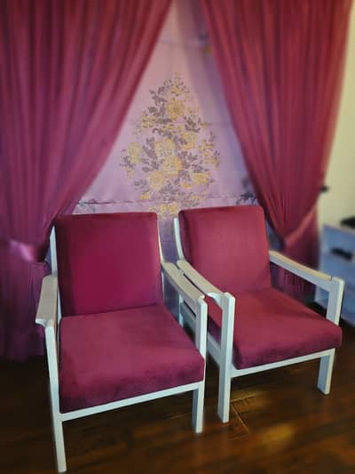Pair of Solid Diyar Wood Accent Chairs - White Deco finish and Pink V