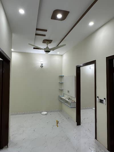 3 Marla 2nd floor for rent