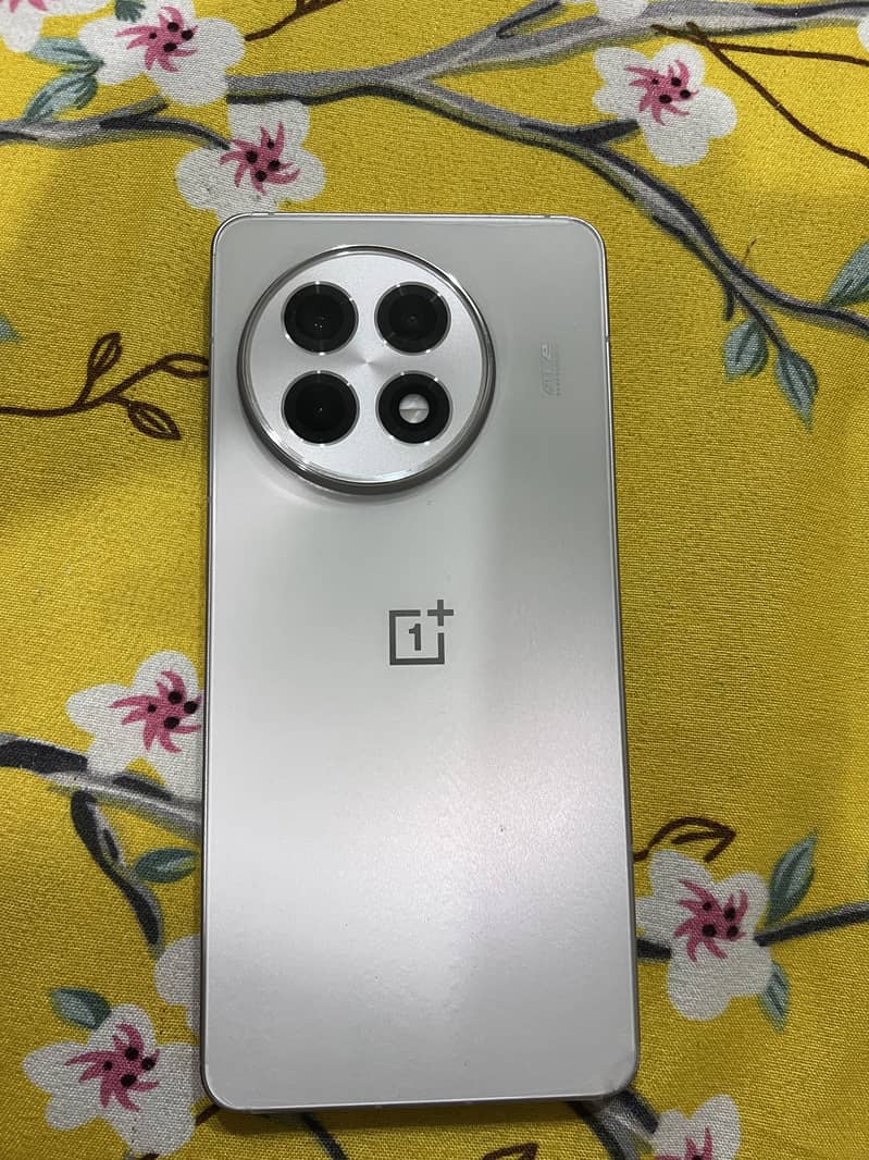 One Plus Ace 5 8