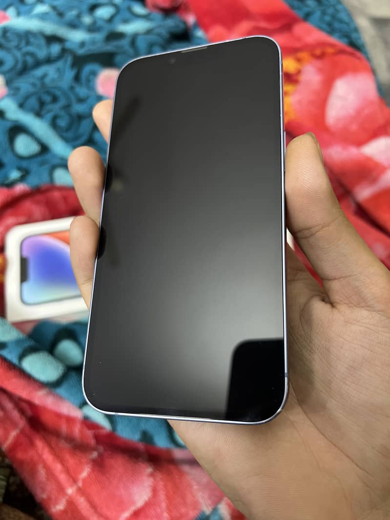 iPhone 14 1