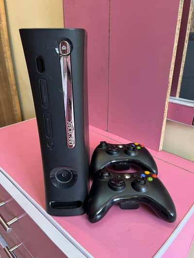 Xbox 360 500 Gb For Sale in Johar Town 100 Games