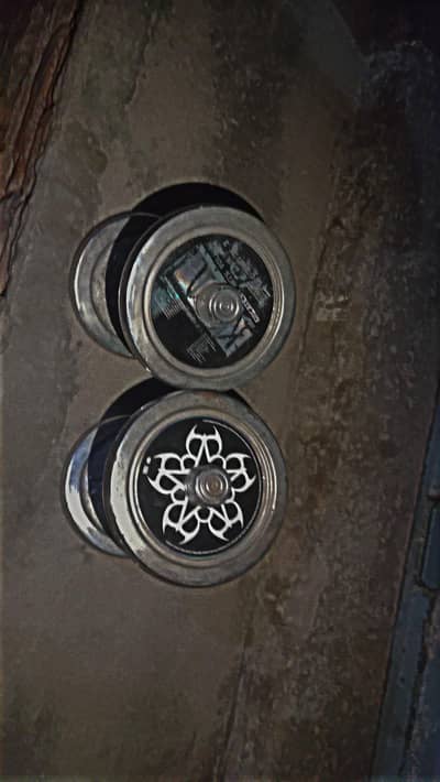 pair of 8kg dumbbell