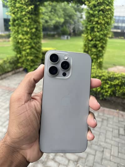 Apple iPhone 15 Pro Max JV