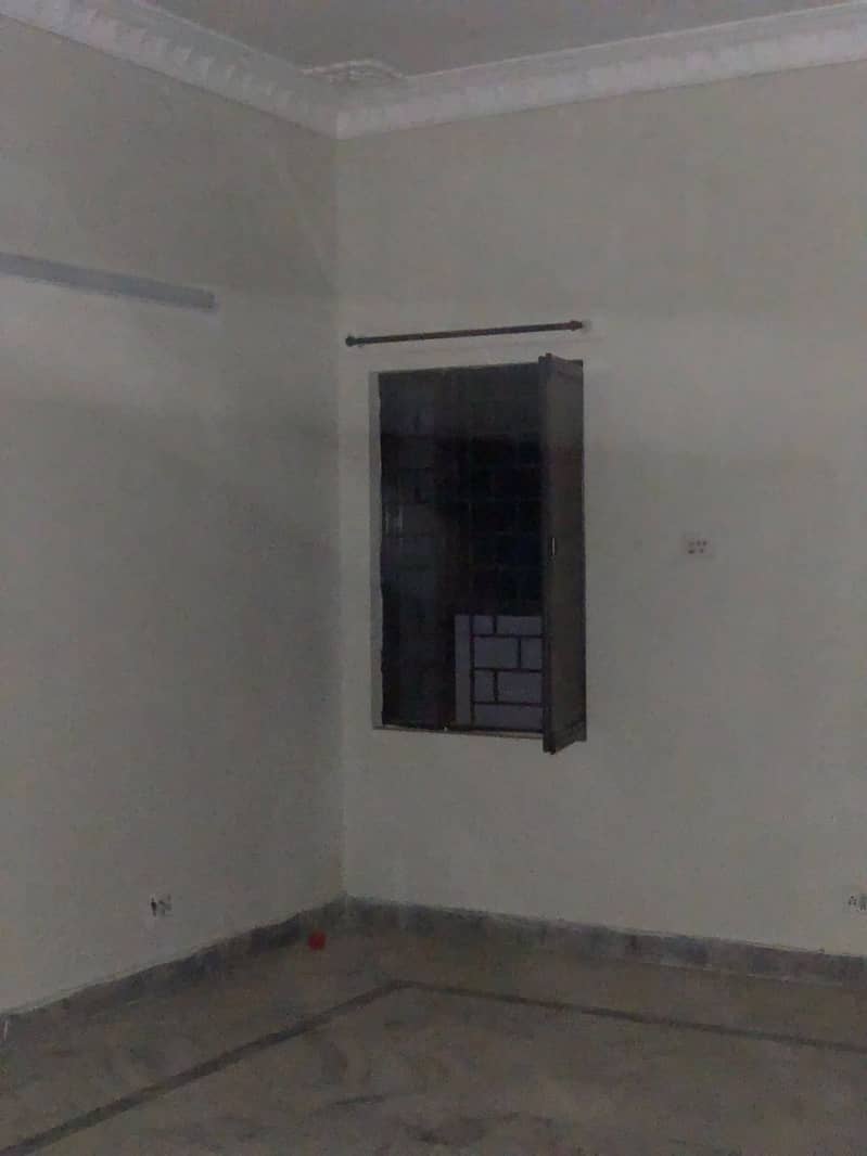 Upper Portion For Rent 6