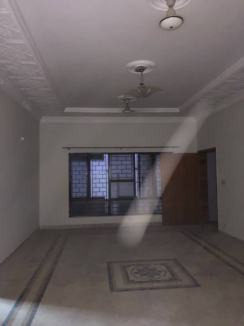 Upper Portion For Rent 10