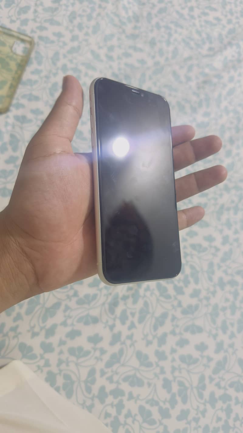 Apple iPhone 11 1