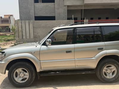 Toyota Land Cruiser 2001