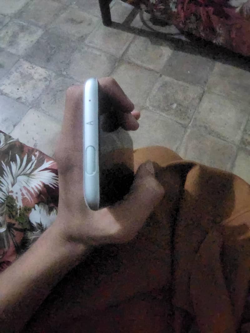 One Plus 7 Pro 2