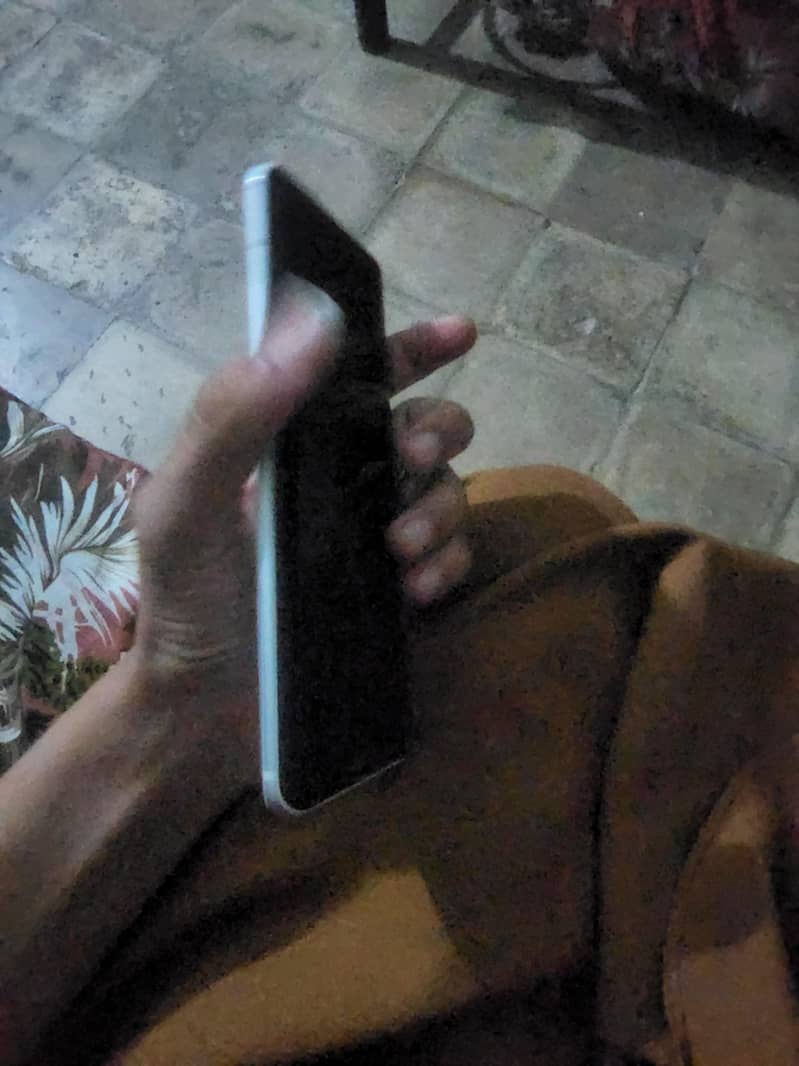 One Plus 7 Pro 5