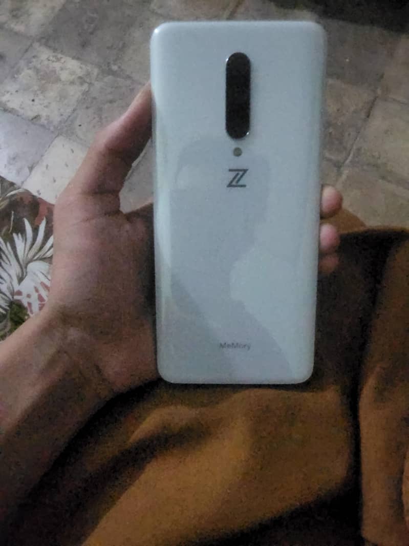 One Plus 7 Pro 6