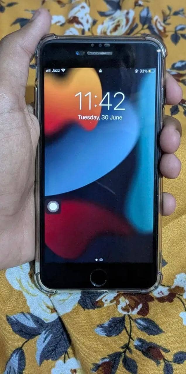 Apple iPhone 7 Plus 0