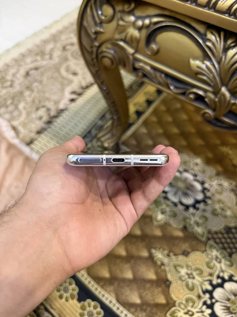 One Plus 10 Pro 3
