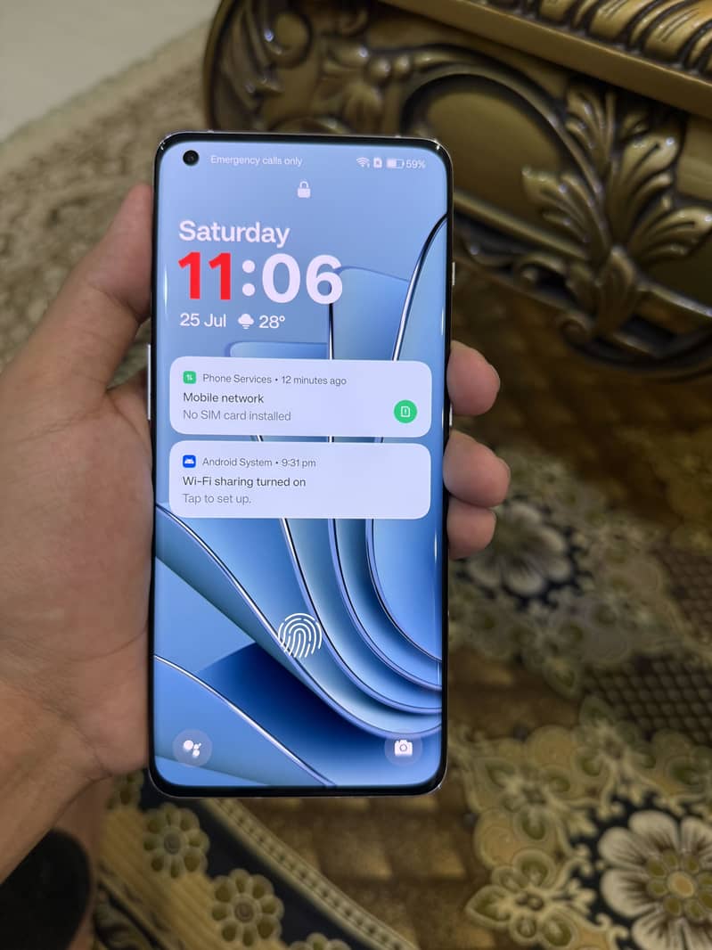 One Plus 10 Pro 4